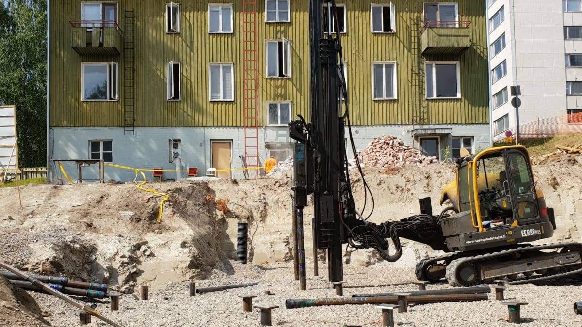 Milloin rakennus tarvitsee paaluperustuksen?
